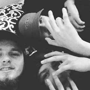 Meet your Posher, Lody